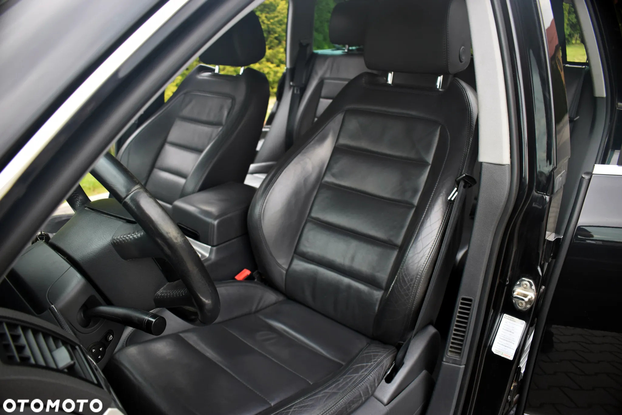 Volkswagen Touareg - 37