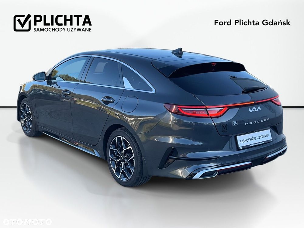 Kia ProCeed - 7