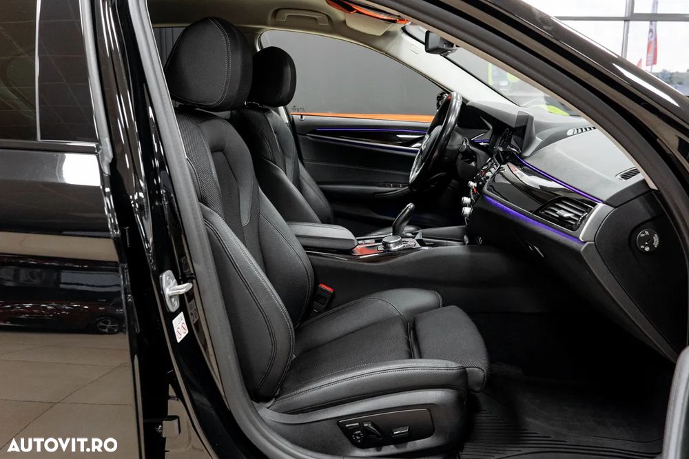 BMW Seria 5 520d xDrive Aut. Sport Line - 31
