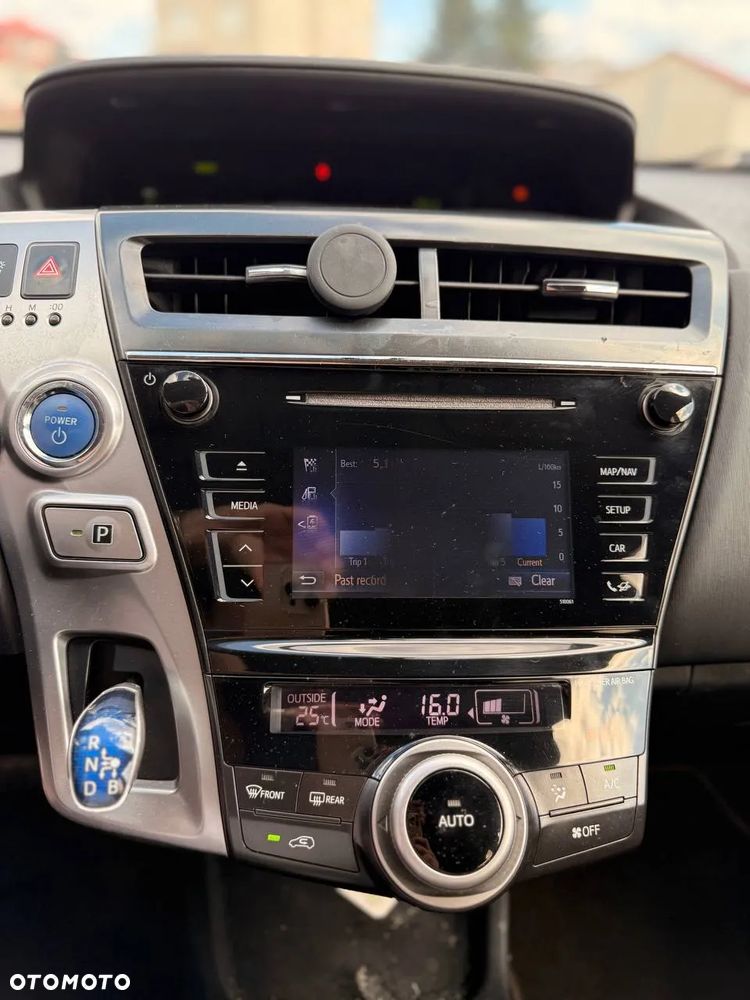 Toyota Prius+ 1.8 HSD Prestige - 5