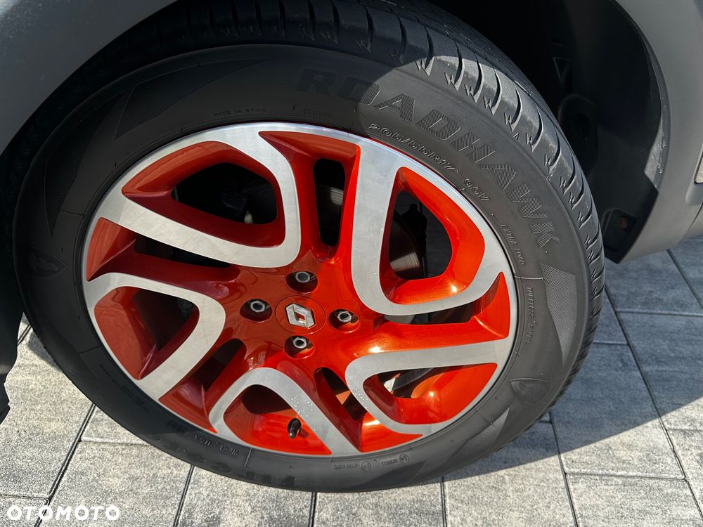Renault Captur - 19
