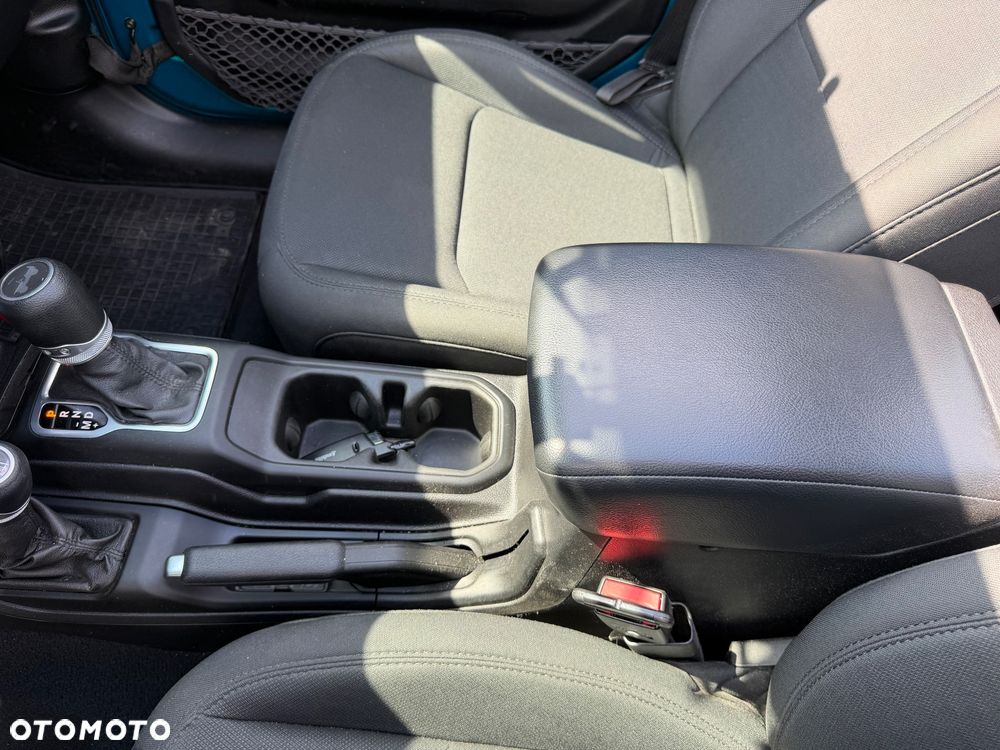 Jeep Wrangler 2.0 T-GDI Softtop AWD Automatik Rubicon - 32