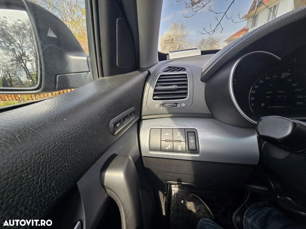 Kia Sorento 2.2 DSL 4x4 Aut. Executive - 14