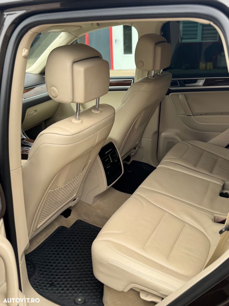 Volkswagen Touareg V6 TDI BMT Supreme Plus - 17