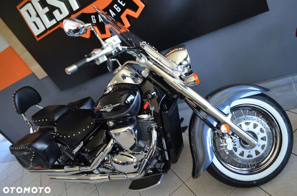Suzuki VL 800 Volusia - Boulevard C50 - 4