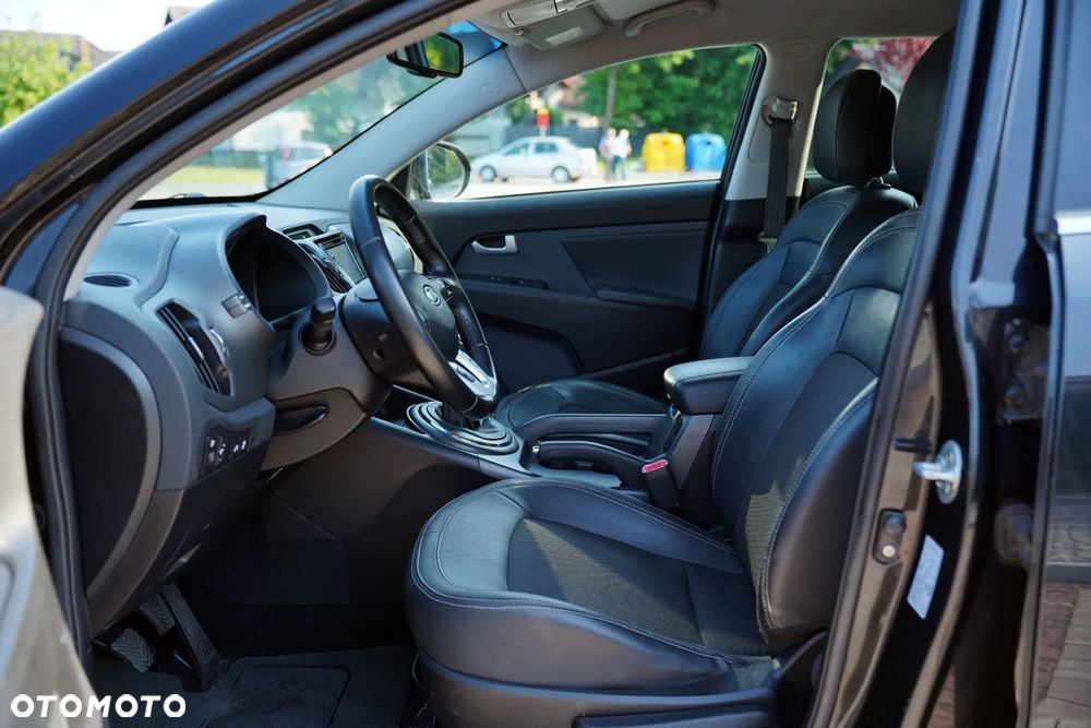 Kia Sportage 2,0 CRDI 2WD Vision - 17