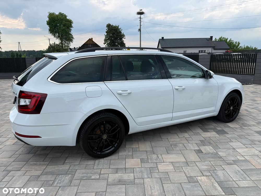 Skoda Octavia 1.6 TDI Premium Edition - 15