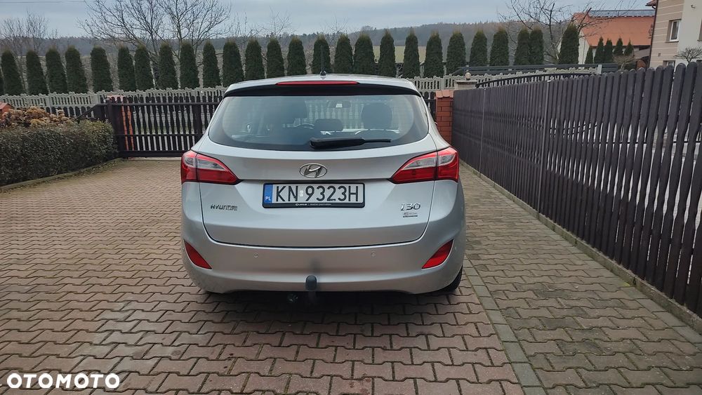 Hyundai i30 1.6 Classic + - 5