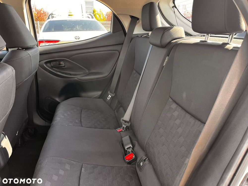 Toyota Yaris Hybrid 1.5 Comfort - 26