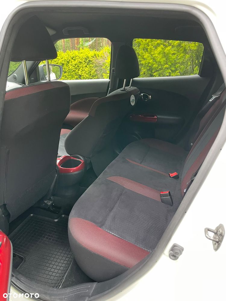Nissan Juke 1.6 DIG-T Tekna 4WD Xtronic - 11