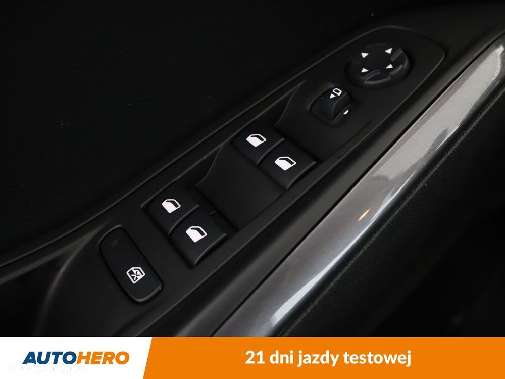 Opel Grandland X 1.2 T Enjoy S&S - 34