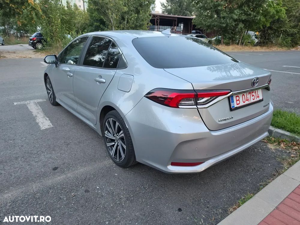 Toyota Corolla - 3