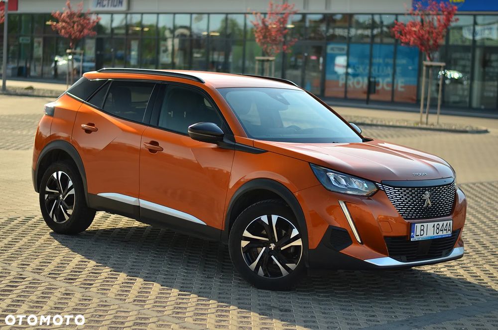 Peugeot 2008 PureTech 100 Allure S&S BVM6 - 2