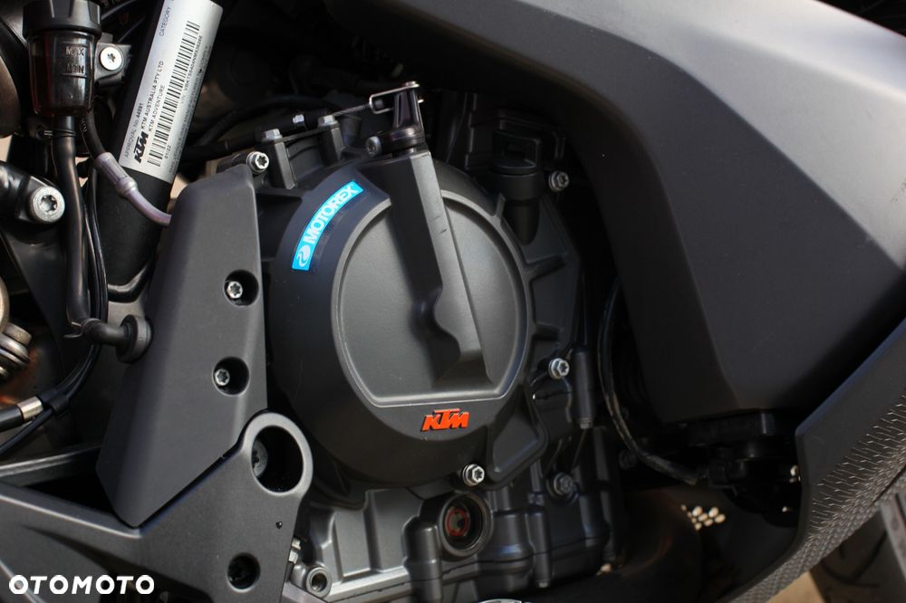 KTM Adventure 890 - 23