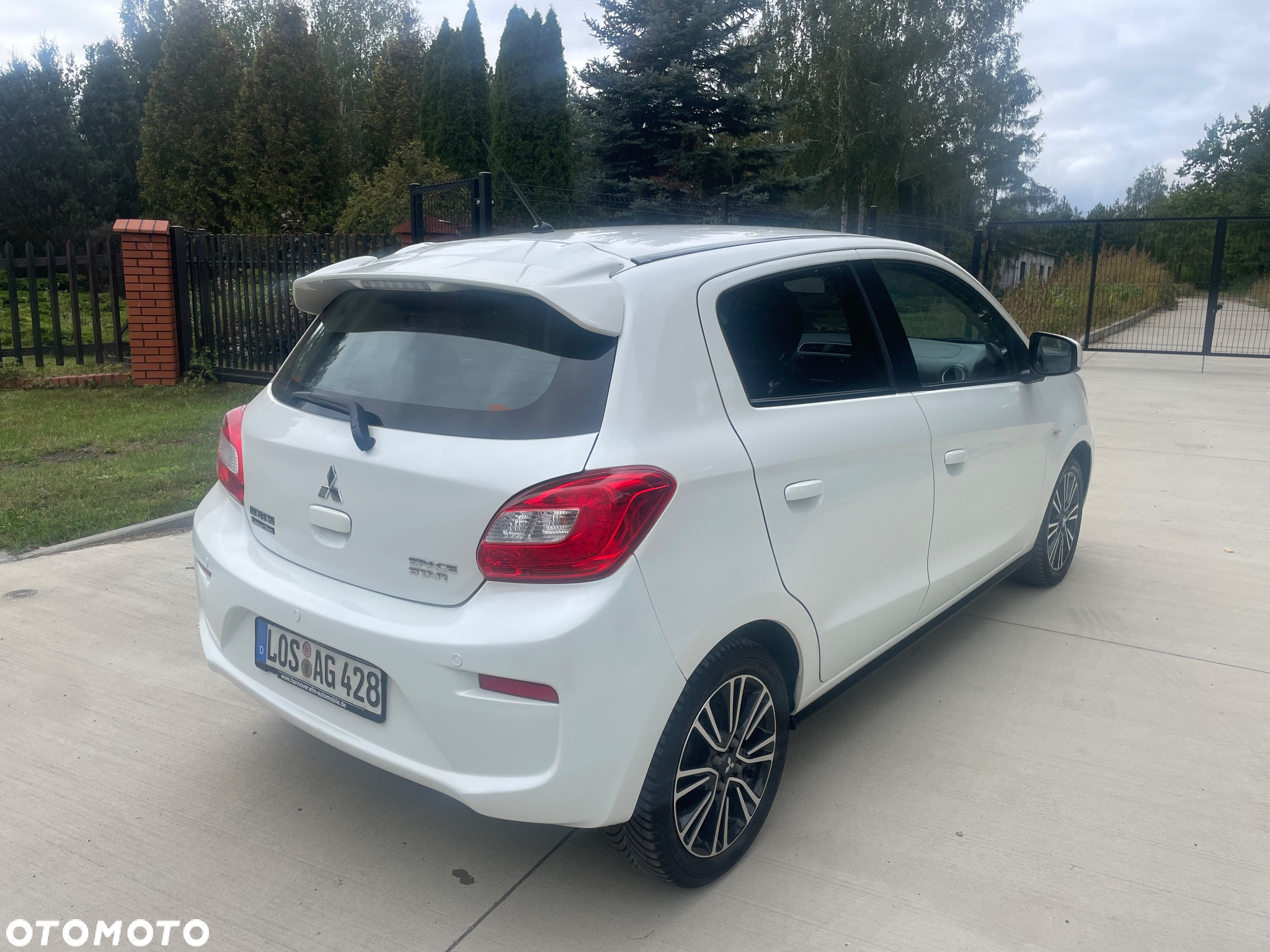 Mitsubishi Space Star 1.2 AS&G Invite CVT - 3