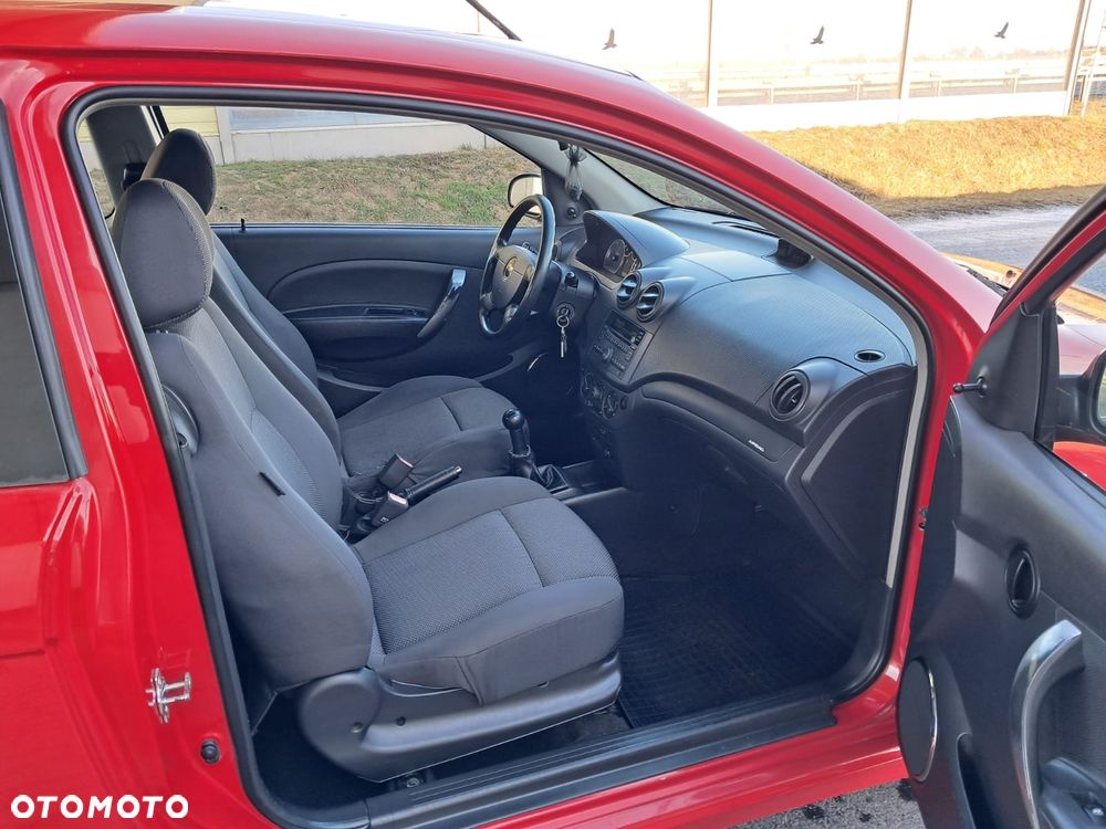 Chevrolet Aveo 1.4 Plus - 12