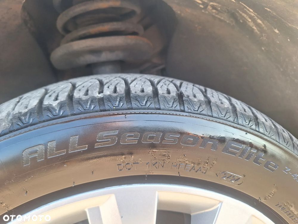 Peugeot 207 Outdoor 1.6 - 29