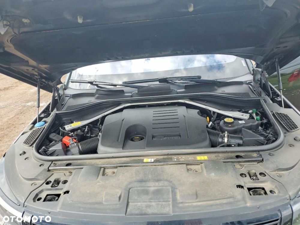 Land Rover Range Rover Sport - 12