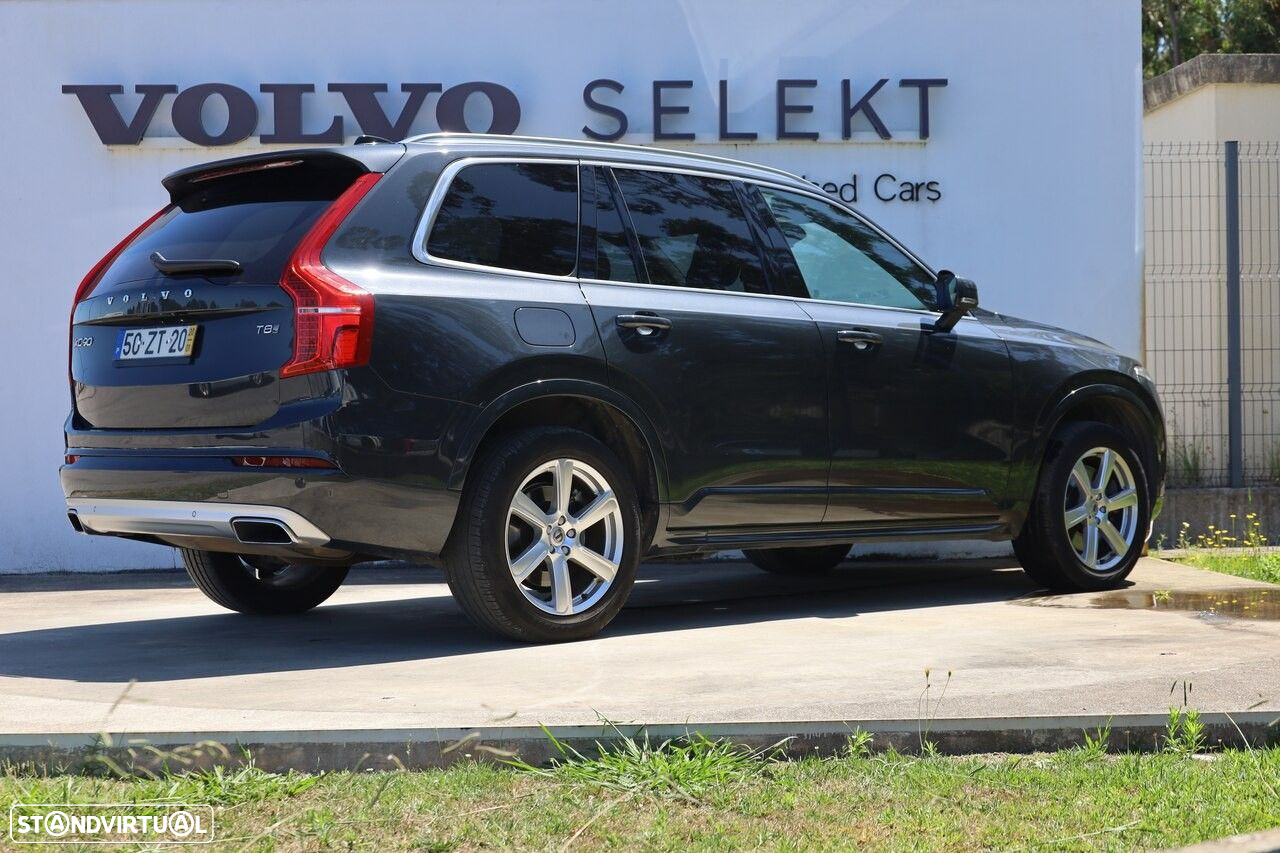 Volvo XC 90 2.0 T8 PHEV Momentum Plus AWD - 29