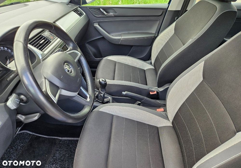 Skoda RAPID - 20