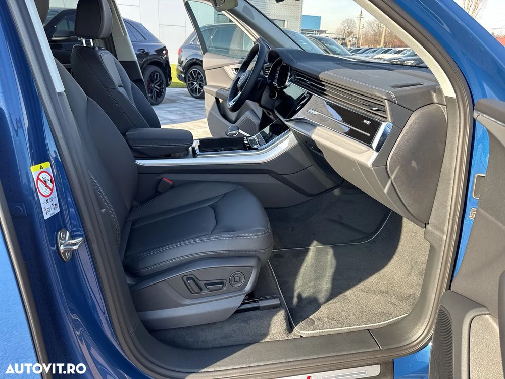 Audi Q7 55 TFSI e quattro Tiptronic PHEV S Line - 28