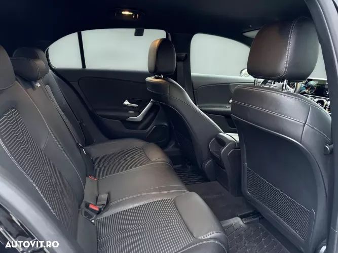 Mercedes-Benz A - 15