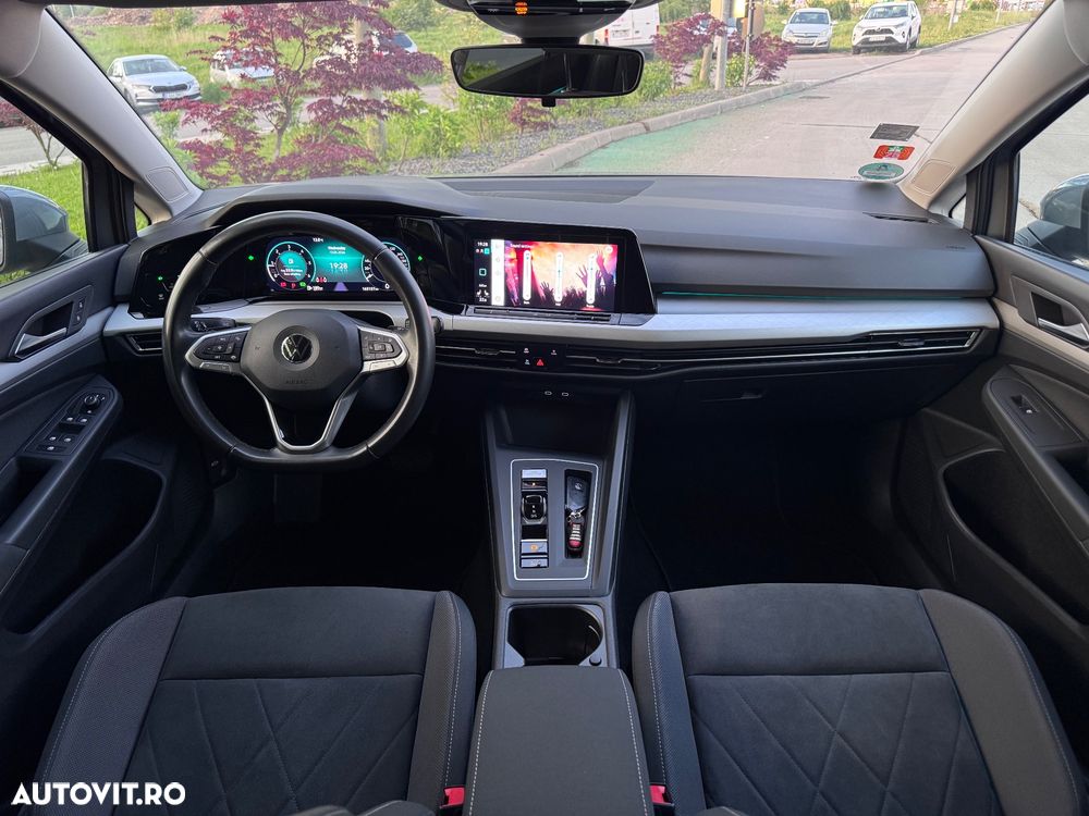Volkswagen Golf 2.0 TDI 116CP DSG Life - 5