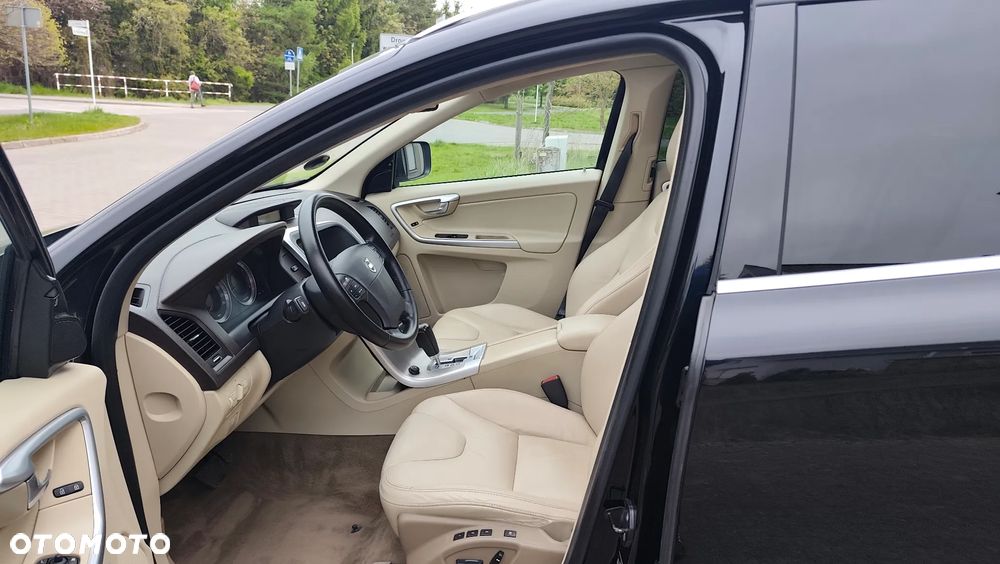Volvo XC 60 T6 AWD RDesign - 7