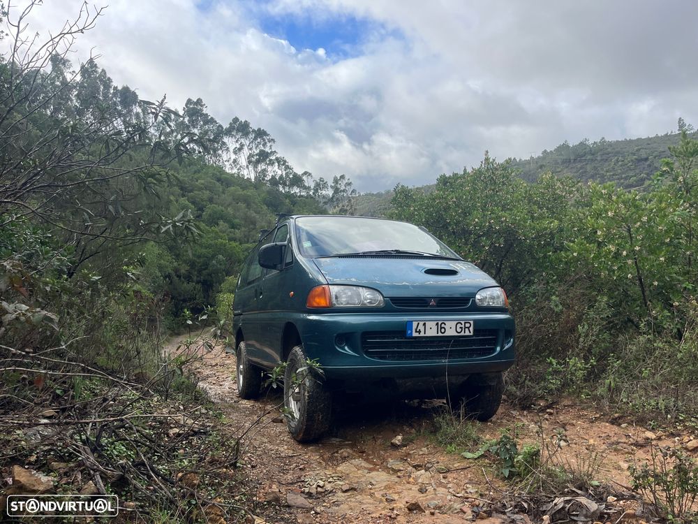 Mitsubishi Space Gear 2.5 TD GLX 4WD - 29