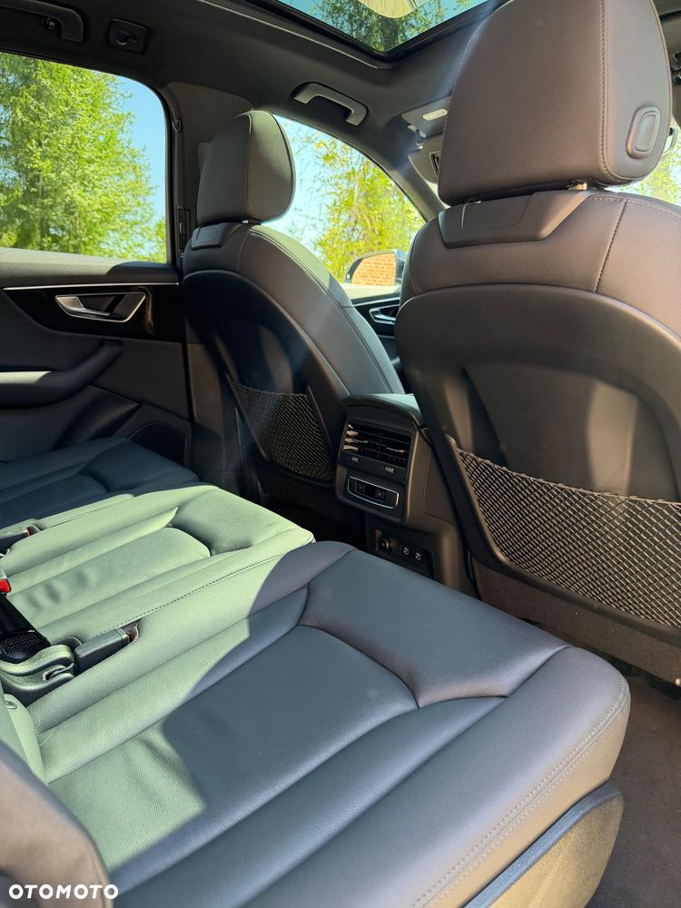 Audi Q7 55 TFSI quattro tiptronic - 23