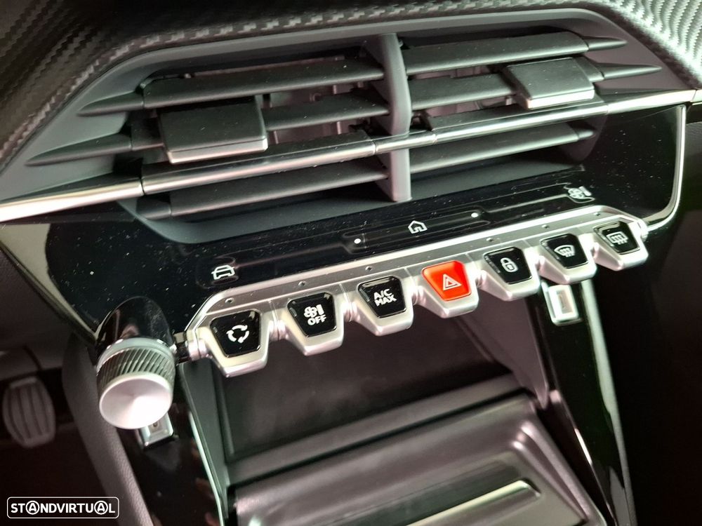 Peugeot 2008 1.2 PureTech Allure - 18