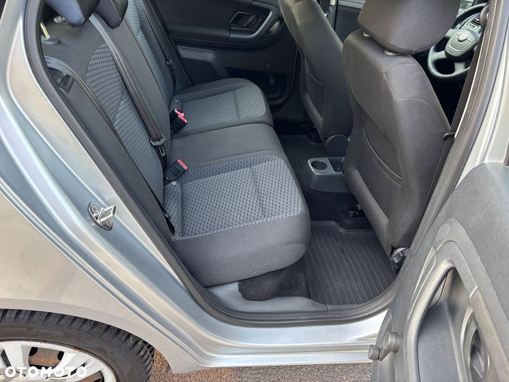 Skoda Fabia 1.6 TDI DPF Comfort - 10