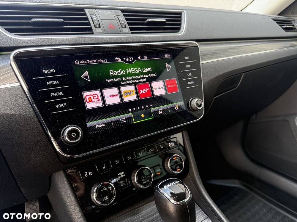 Skoda Superb 2.0 TDI SCR Style DSG - 14
