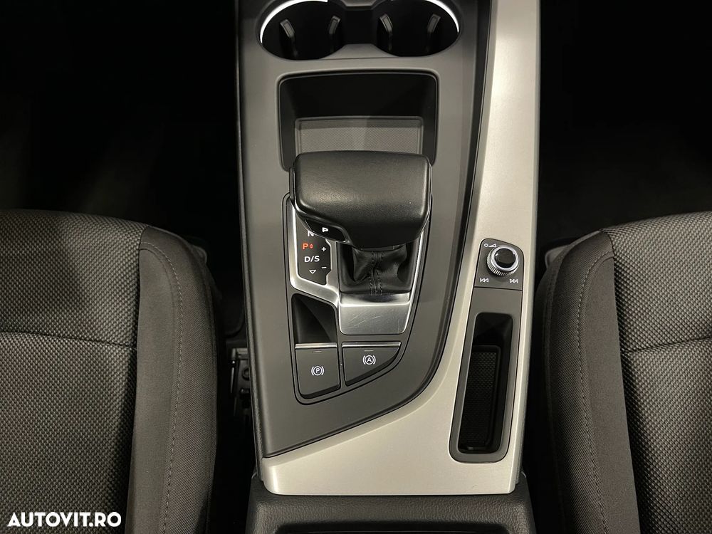 Audi A4 35 TFSI S tronic MHEV Advanced - 20