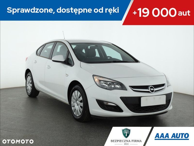 Opel Astra - 1