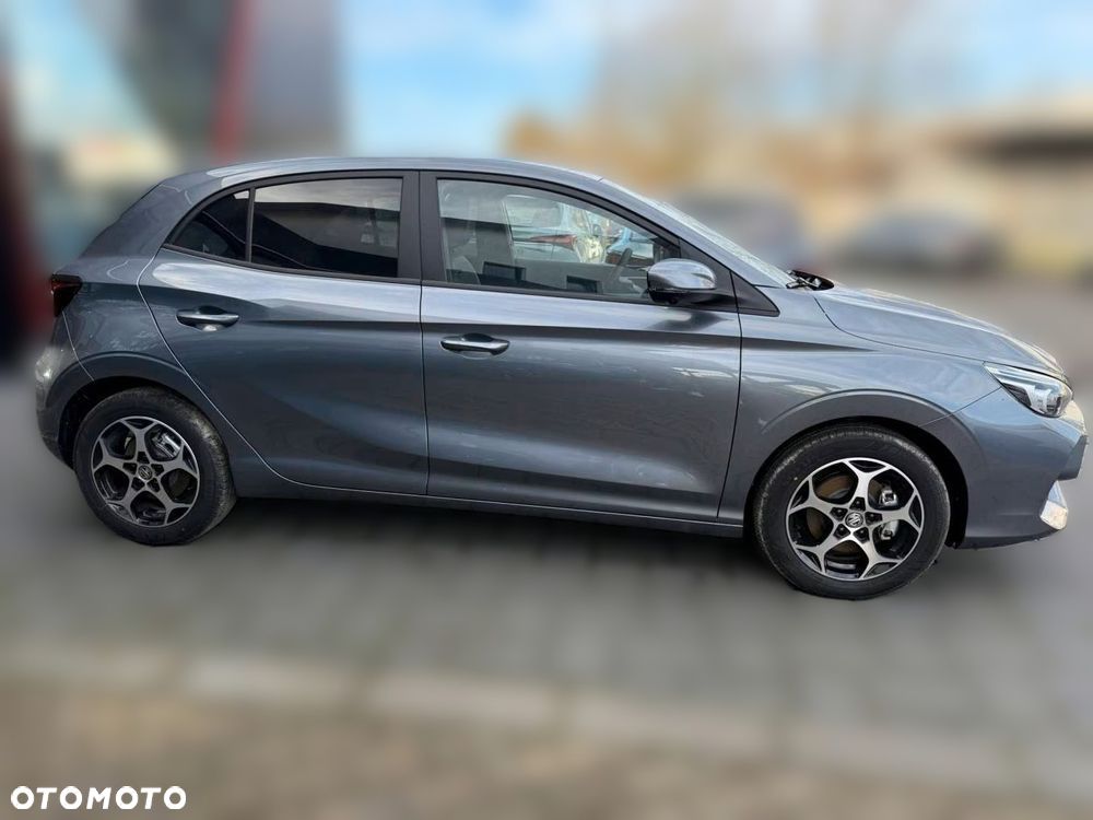 MG MG3 1.5 HEV+ Exclusive - 4