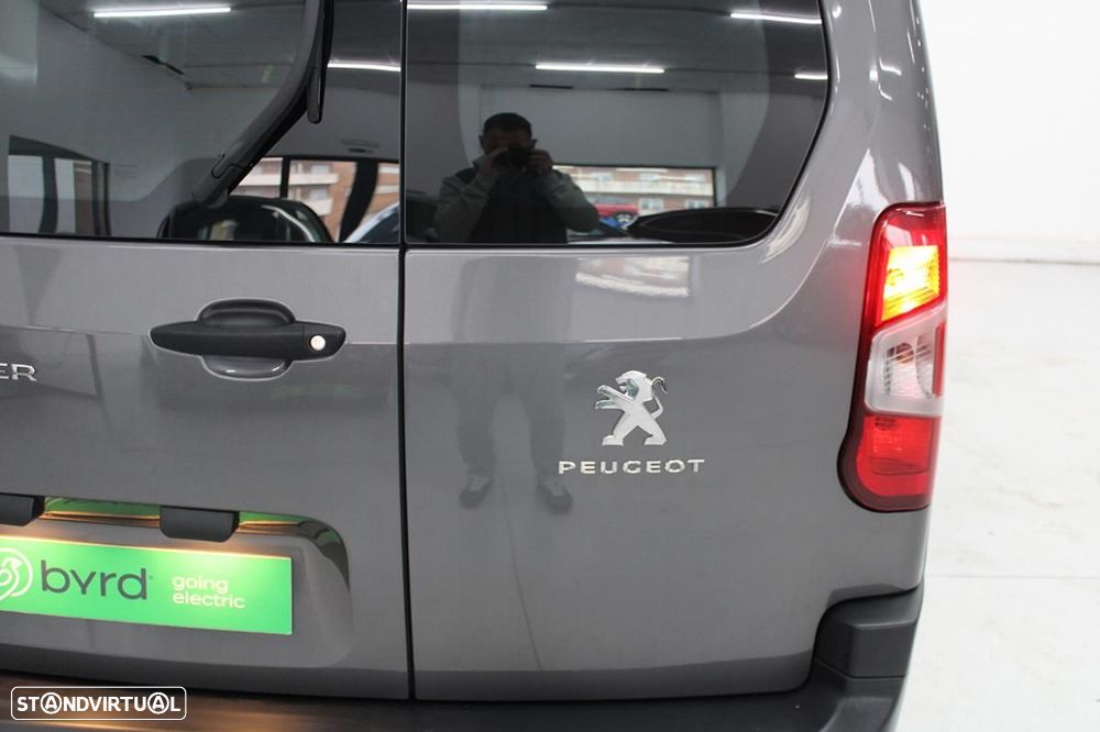 Peugeot Partner Premium - 6