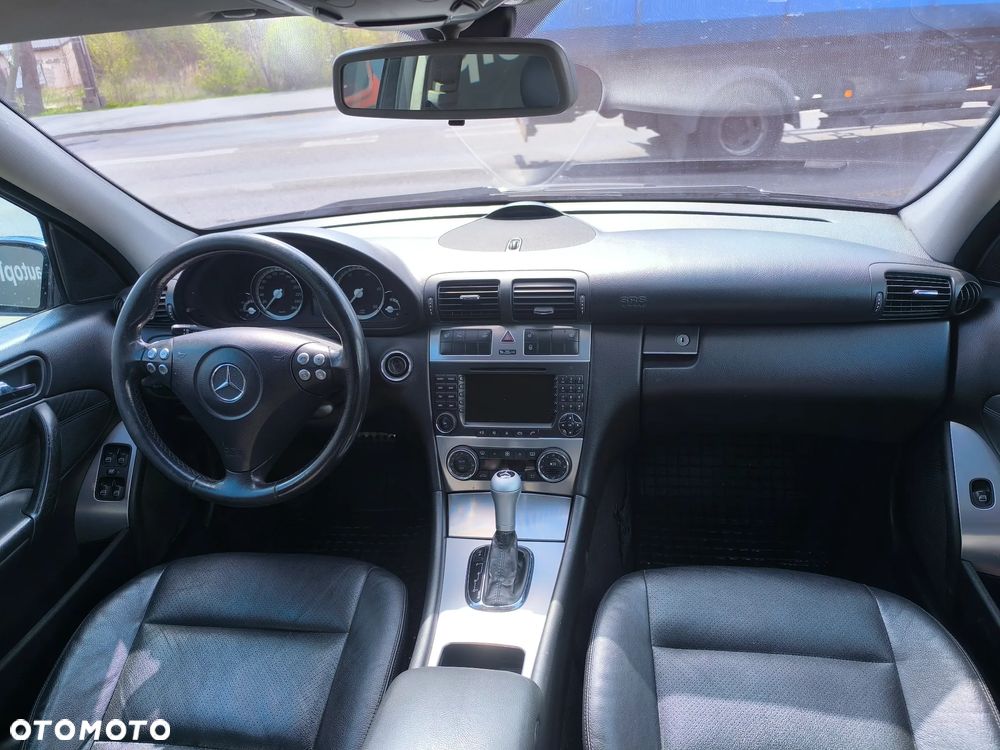 Mercedes-Benz Klasa C - 12