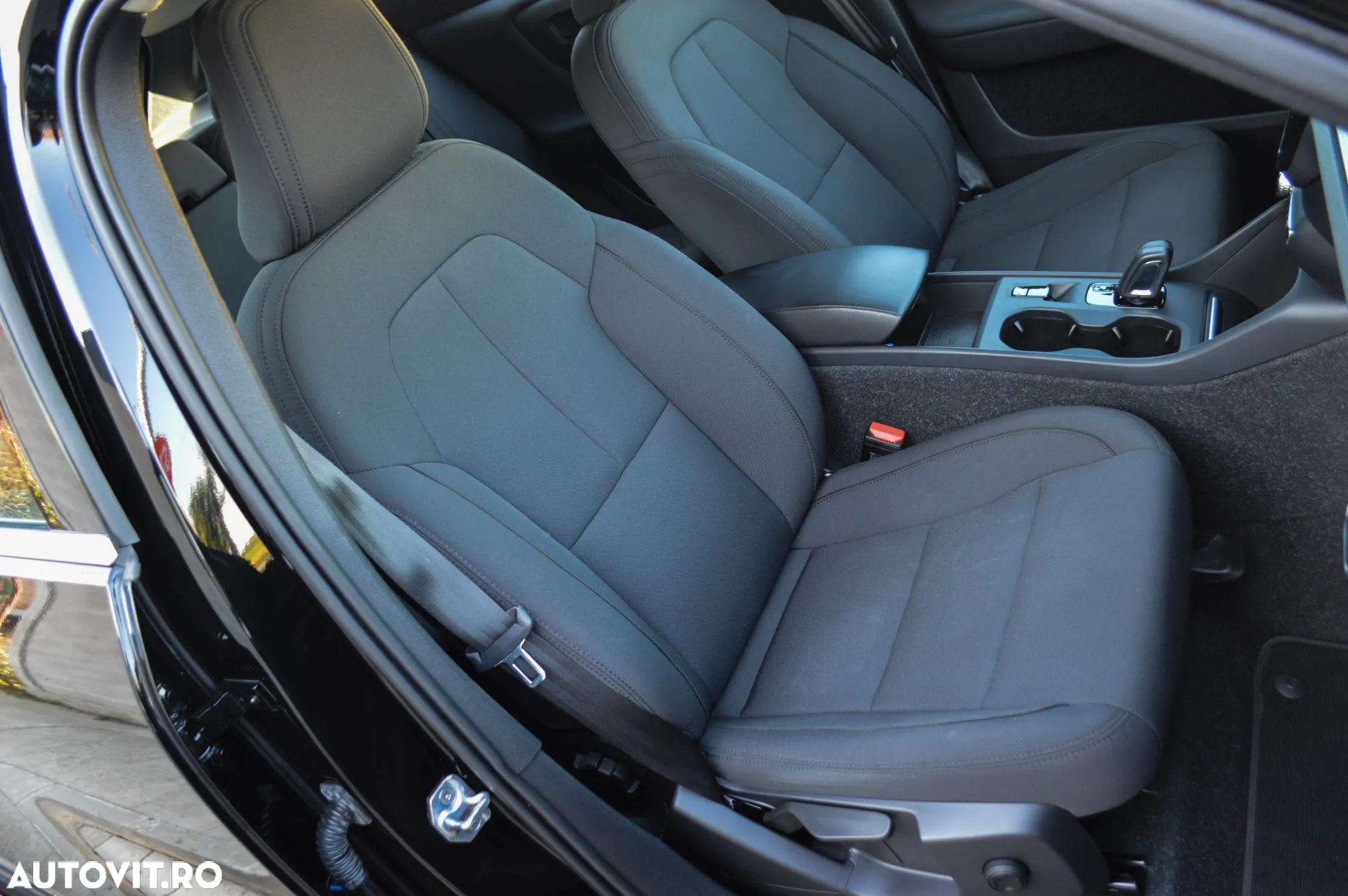 Volvo XC 40 Recharge T5 Twin Engine AT7 Inscription Expression - 31