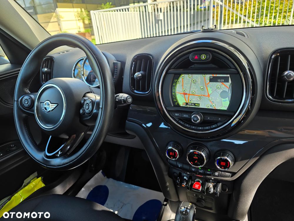MINI Countryman Cooper D ALL4 - 10