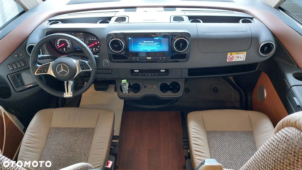 Carthago C-line 4.9 LE L - 7