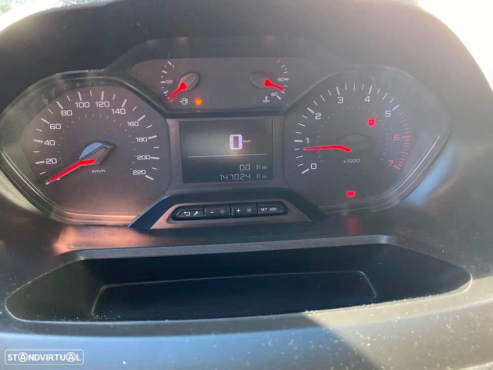 Peugeot Partner Longa 3 lugares 1.5 BlueHdi - 16