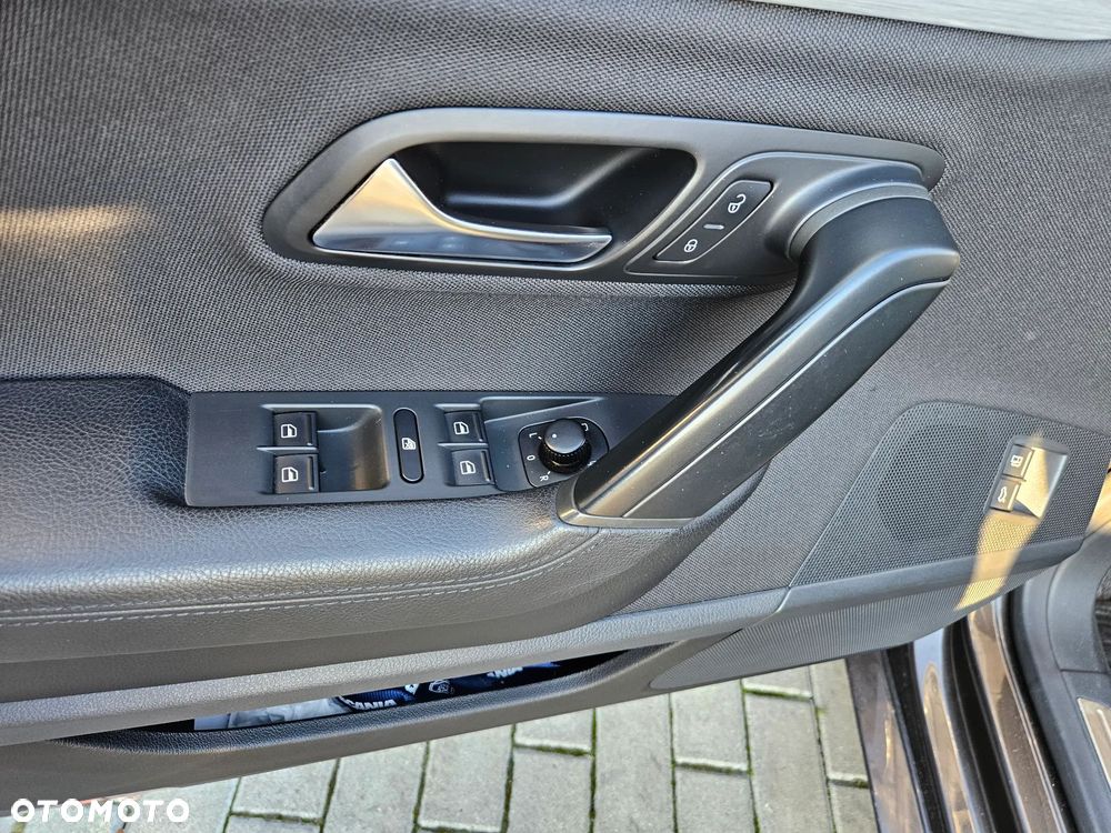 Volkswagen CC 2.0 TDI DPF BMT - 9
