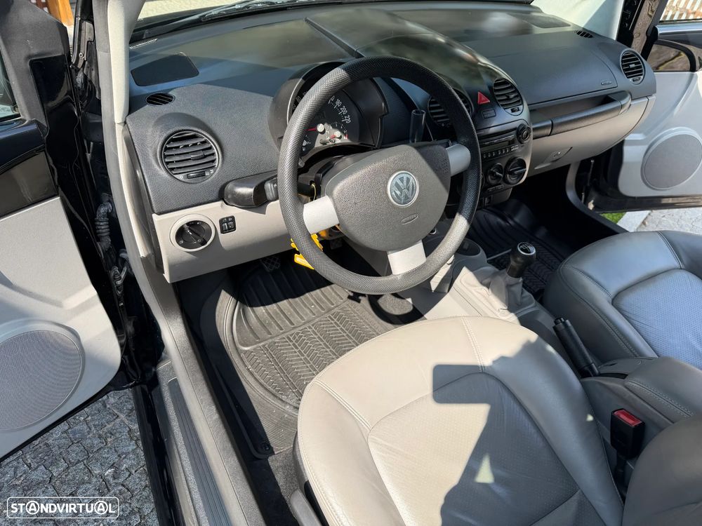 VW New Beetle Cabriolet 1.4 Top Couro - 10