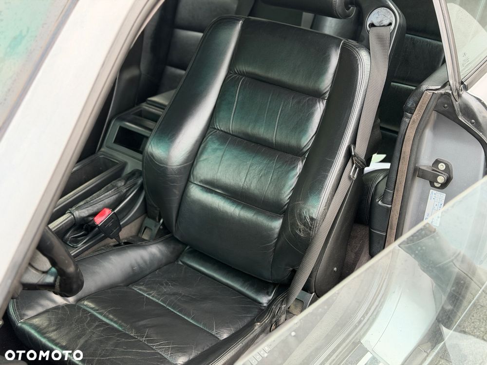 BMW Seria 8 - 20