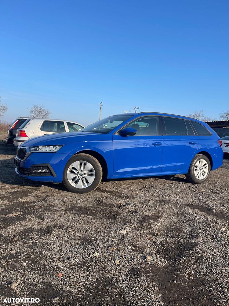 Skoda Octavia Combi 2.0 TDI DSG Exclusive - 5