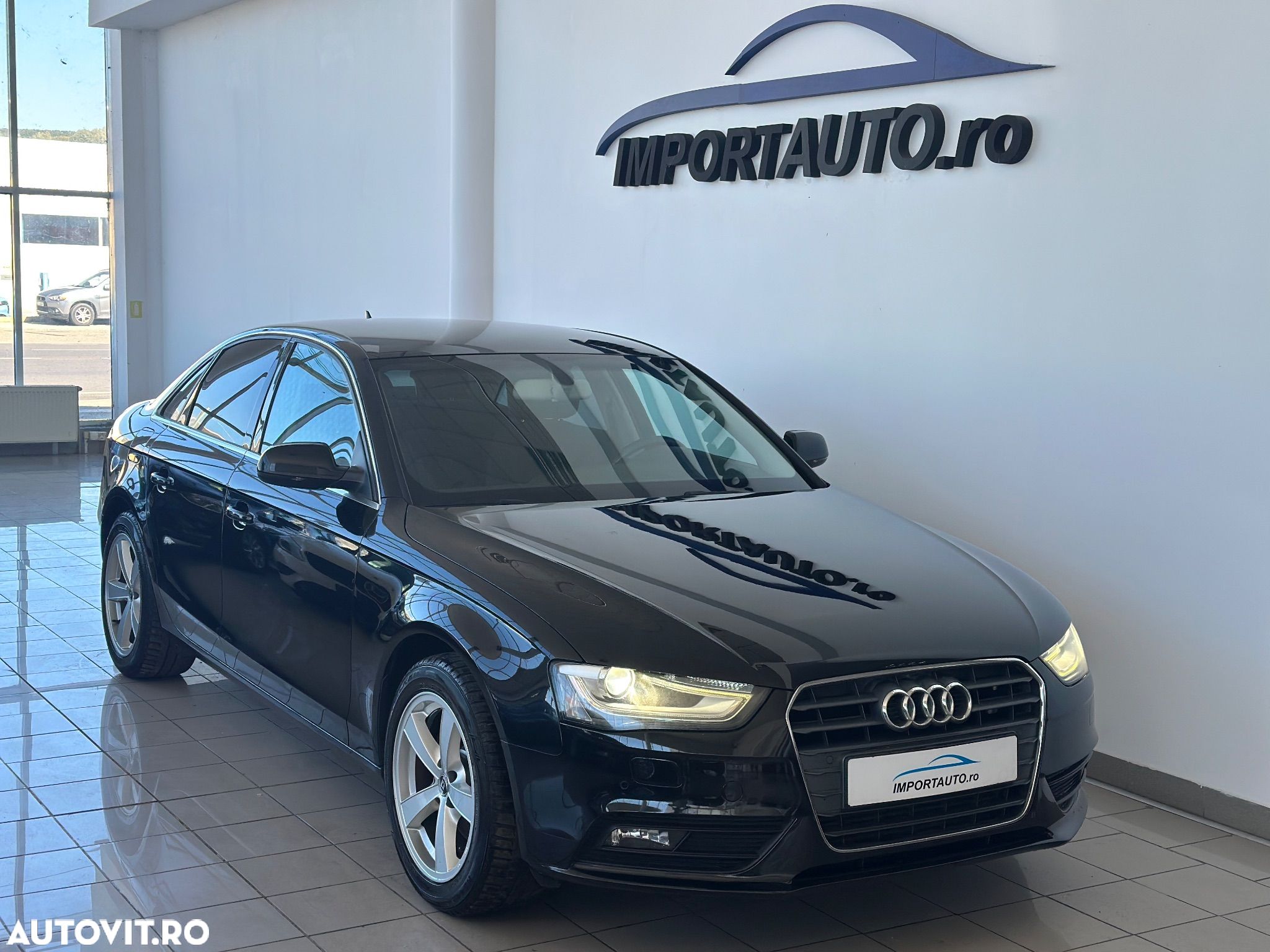 Audi A4 - 1