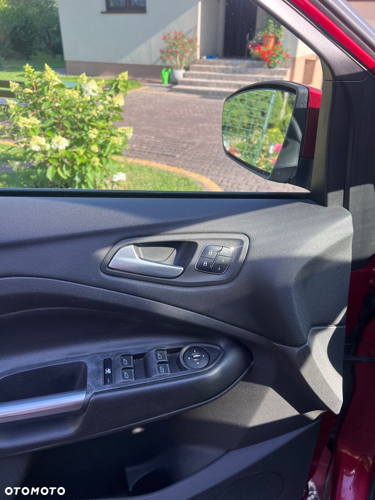 Ford Kuga 2.0 EcoBoost 4x4 Titanium - 14