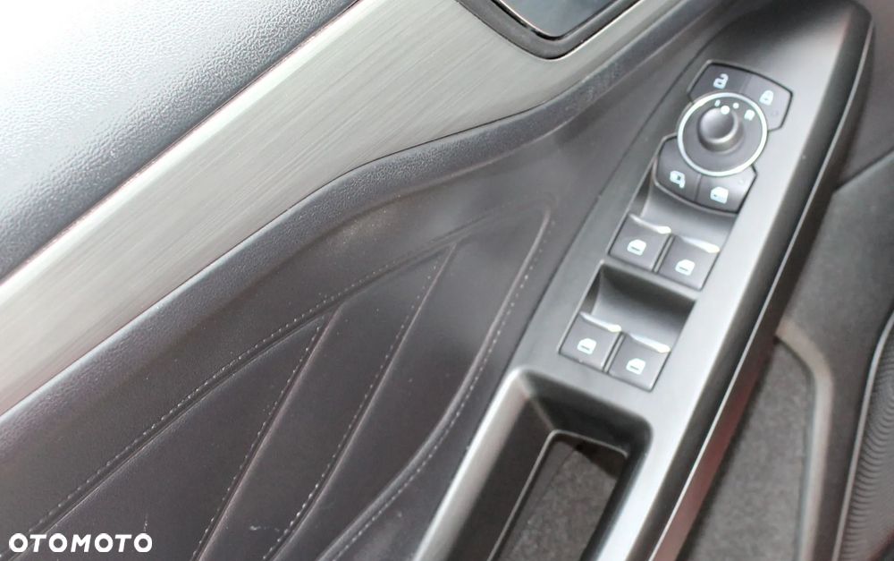 Ford Focus 1.5 EcoBlue Start-Stopp-System TITANIUM X - 21