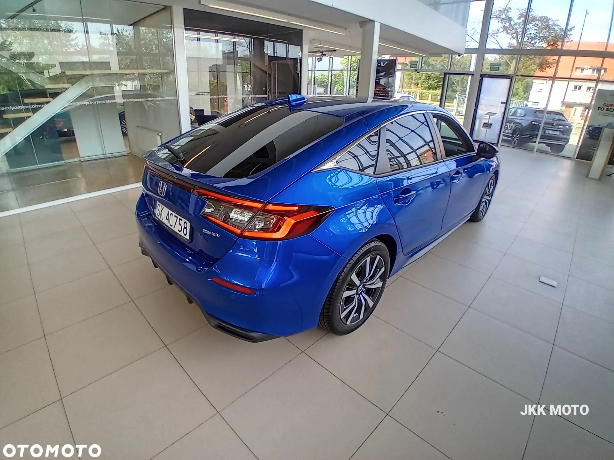 Honda Civic 2.0 i-MMD Elegance CVT - 3